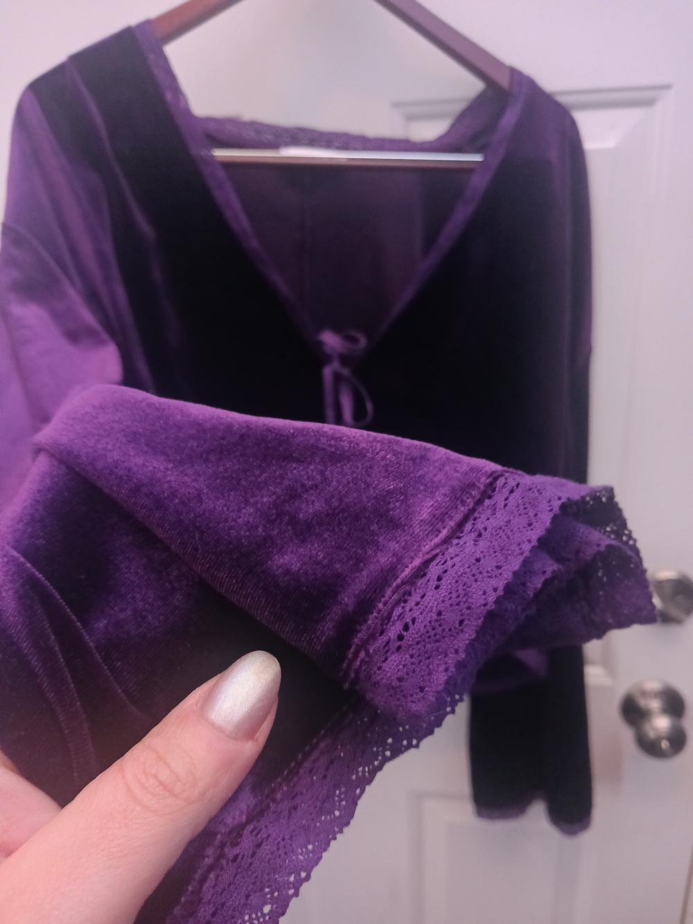 R. Vivimos Lace-Trim Top in Rich Violet - Picture 8 of 11